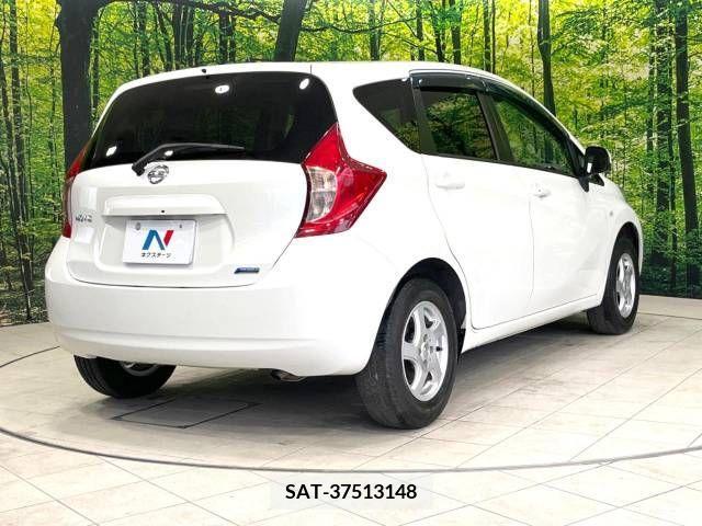 Nissan NOTE 2013-08 302317-17