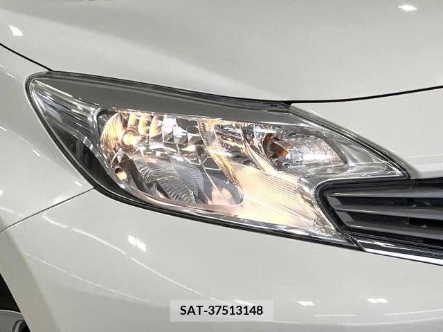Nissan NOTE 2013-08 302317-12