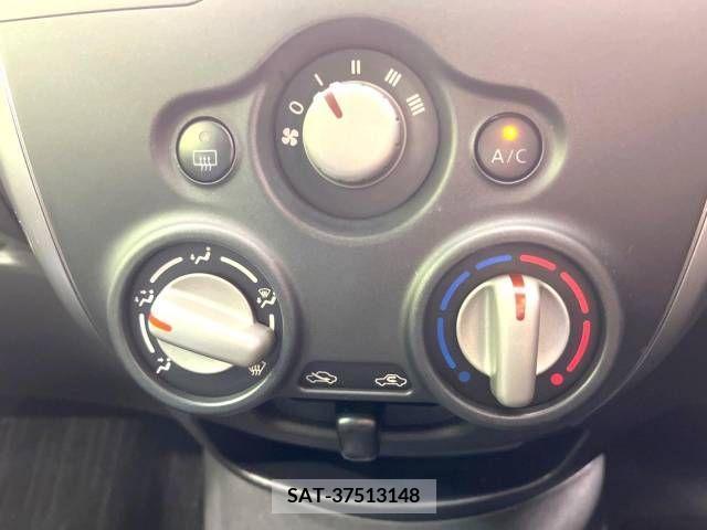 Nissan NOTE 2013-08 302317-3