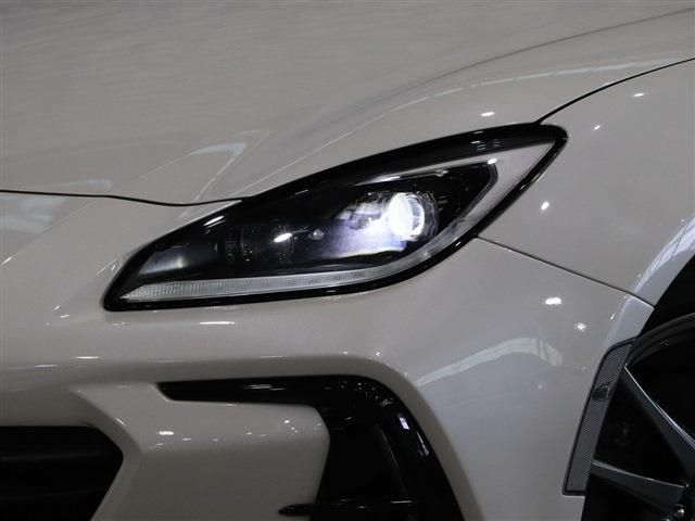Subaru BRZ 2022-02 8662-12