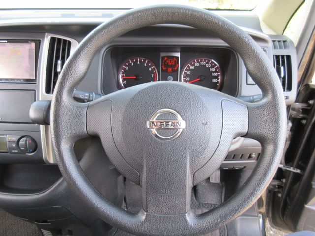Nissan SERENA 2010-05 27767-27