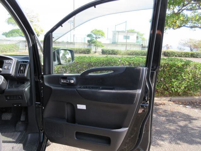 Nissan SERENA 2010-05 27767-19