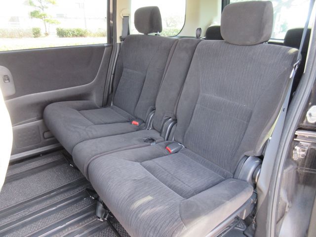 Nissan SERENA 2010-05 27767-22