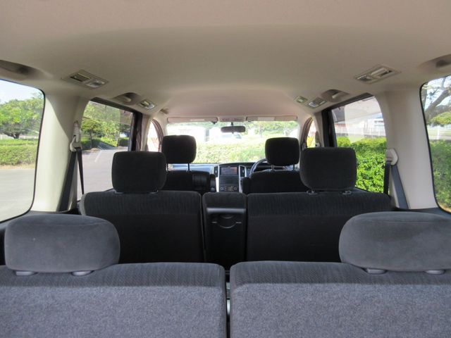 Nissan SERENA 2010-05 27767-26