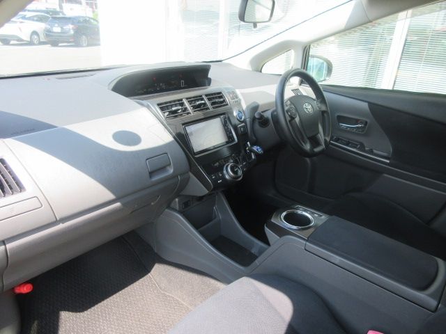 Toyota PRIUS ALPHA 2014-08 22158-4