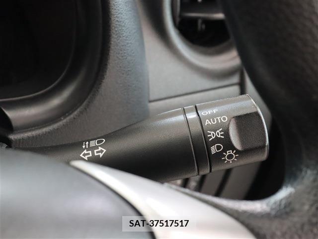 Nissan MARCH 2018-07 383044-27