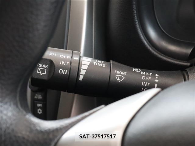 Nissan MARCH 2018-07 383044-26