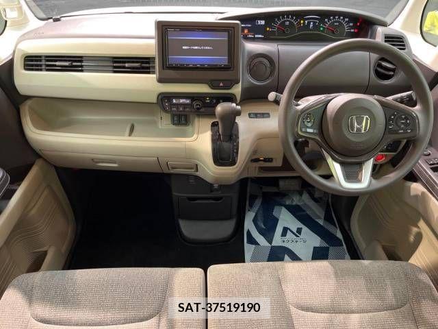 Honda N BOX 2019-07 392596-1