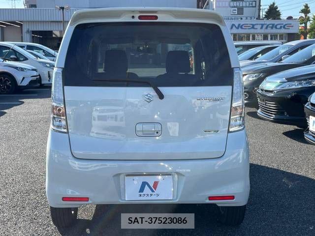 Suzuki WAGON R 2013-04 372767-15