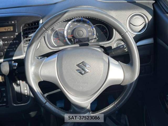 Suzuki WAGON R 2013-04 372767-11