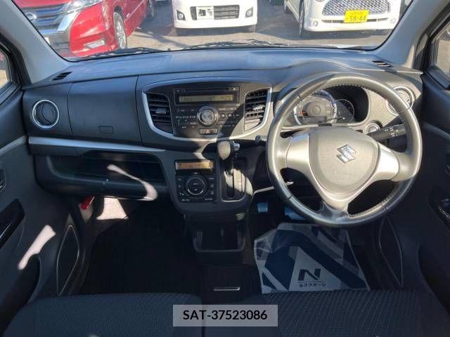 Suzuki WAGON R 2013-04 372767-1