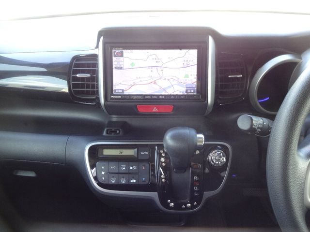 Honda N BOX CUSTOM 2014-10 20772-11