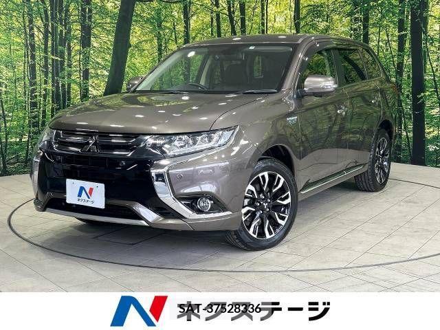 Mitsubishi OUTLANDER PHEV 2015-10 381699-0