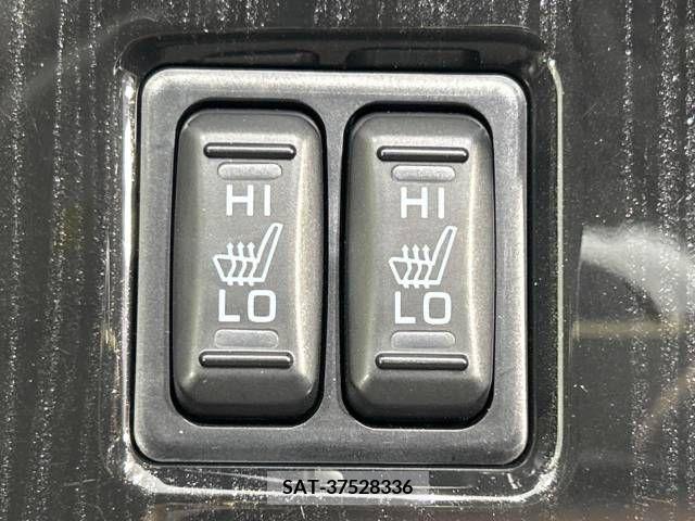 Mitsubishi OUTLANDER PHEV 2015-10 381699-7