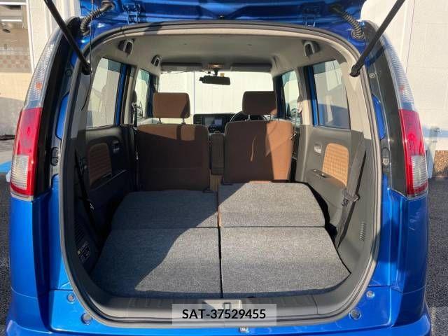 Nissan MOCO 2012-02 364079-9