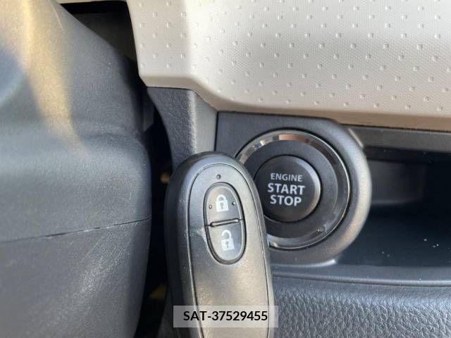 Nissan MOCO 2012-02 364079-6