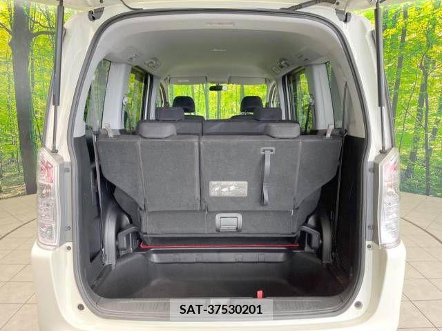 Honda e 2011-11 379241-11