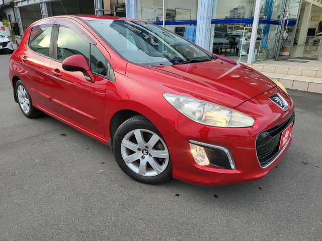 Peugeot 308 2013-07 193433-3