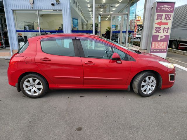 Peugeot 308 2013-07 193433-10