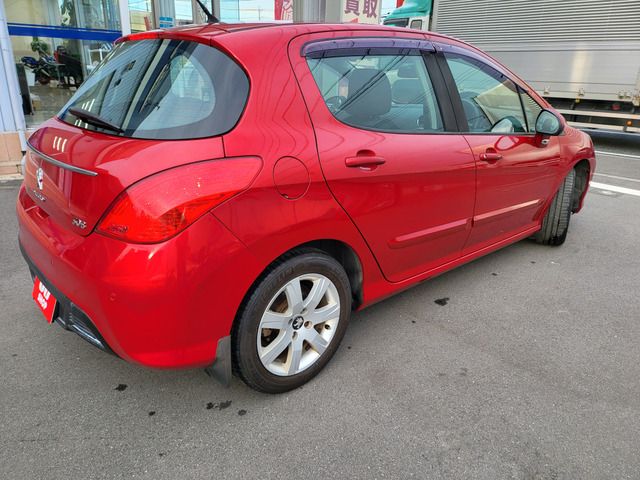 Peugeot 308 2013-07 193433-9