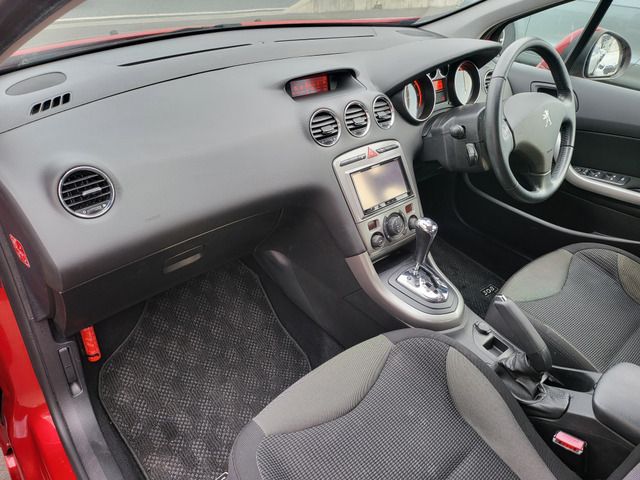 Peugeot 308 2013-07 193433-16