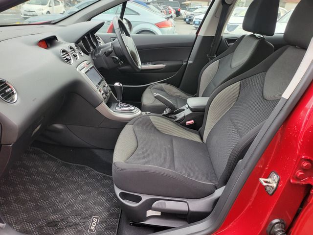 Peugeot 308 2013-07 193433-15