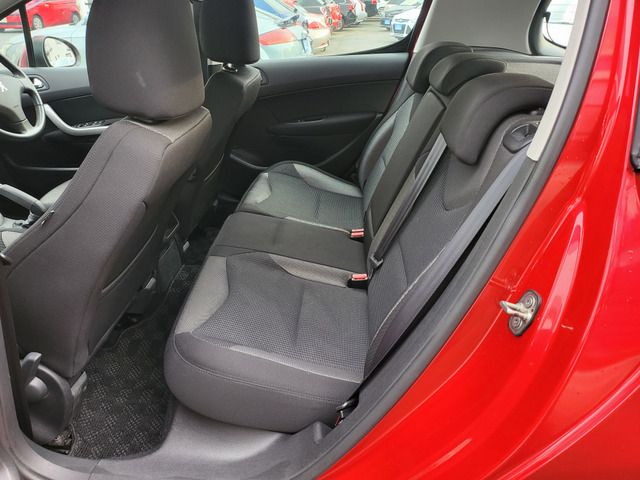 Peugeot 308 2013-07 193433-14