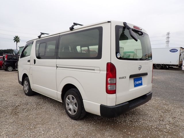 Toyota HIACE VAN 2017-09 9249-2