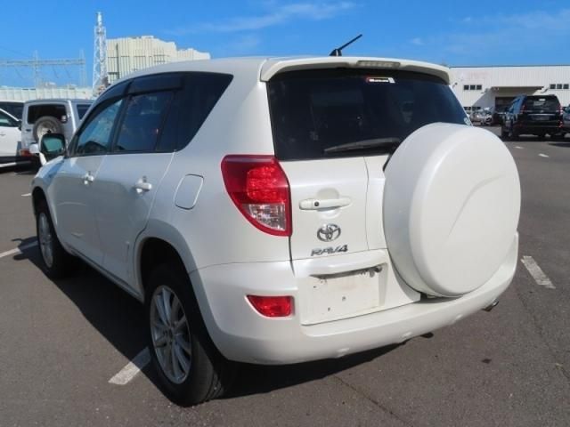 Toyota RAV4 2007-05 15706-12