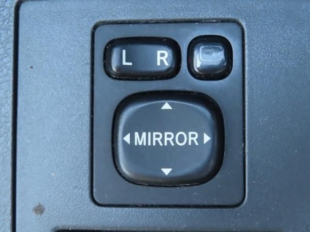 Toyota RAV4 2007-05 15706-20