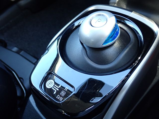 Nissan NOTE 2018-09 11176-6