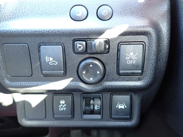 Nissan NOTE 2018-09 11176-4