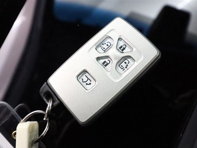 Toyota ESTIMA 2016-08 181174-27