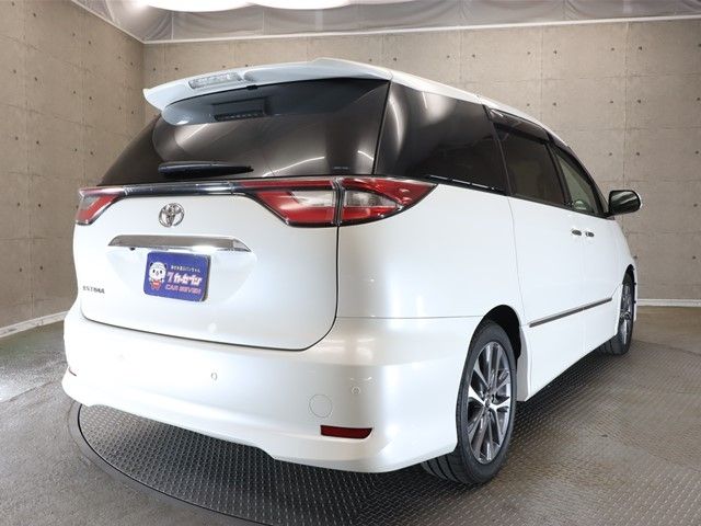 Toyota ESTIMA 2016-08 181174-1