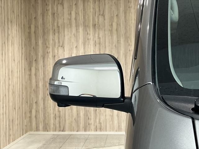 Nissan NV350 Caravan 2018-09 183741-13