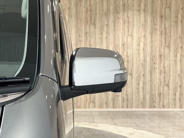 Nissan NV350 Caravan 2018-09 183741-12