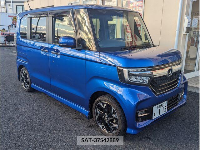 Honda N BOX CUSTOM 2018-04 217322-2