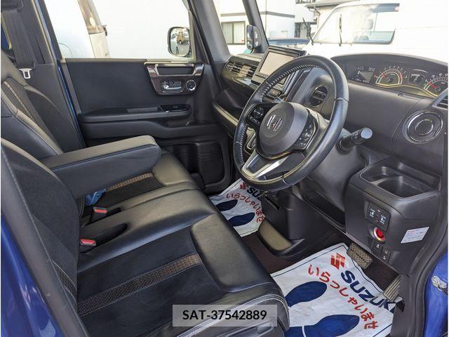 Honda N BOX CUSTOM 2018-04 217322-15