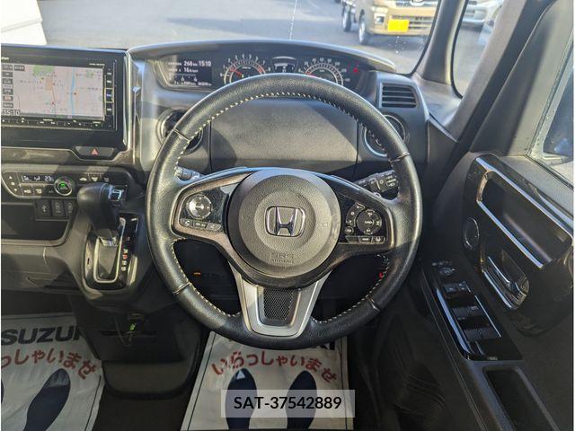 Honda N BOX CUSTOM 2018-04 217322-16