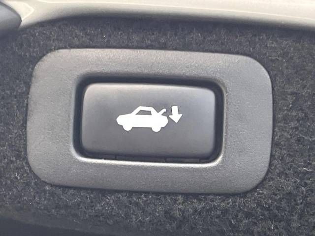 Lexus LS 2013-06 26648-6
