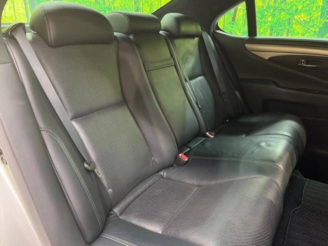 Lexus LS 2013-06 26648-9
