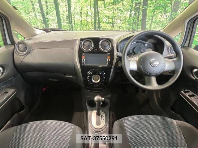 Nissan NOTE 2014-08 365345-1