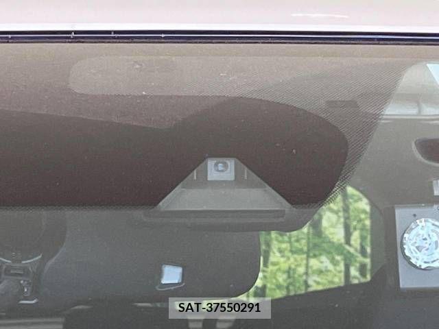 Nissan NOTE 2014-08 365345-3