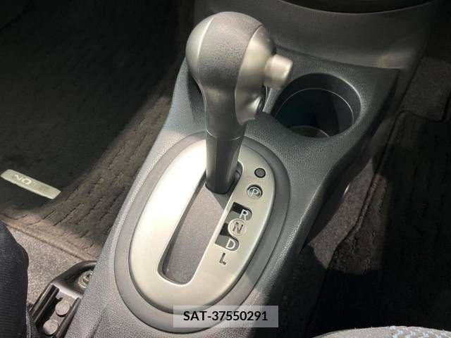 Nissan NOTE 2014-08 365345-19