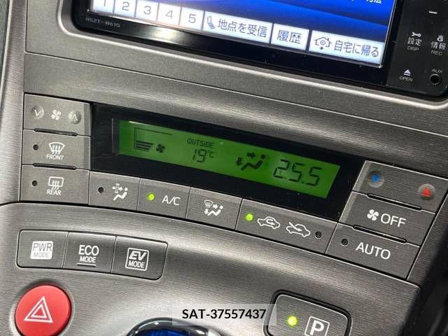 Toyota PRIUS 2012-05 322032-4