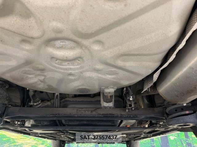 Toyota PRIUS 2012-05 322032-18