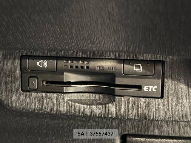 Toyota PRIUS 2012-05 322032-6