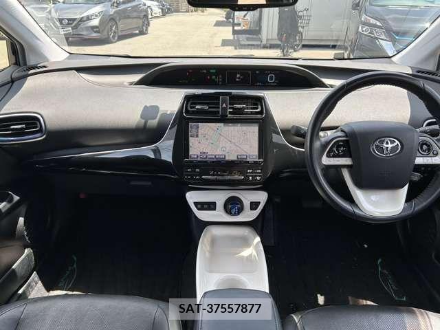 Toyota PRIUS 2016-02 335144-6