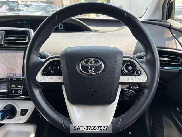 Toyota PRIUS 2016-02 335144-12