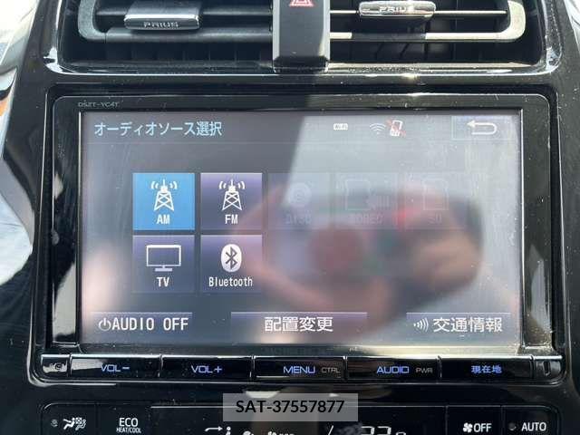 Toyota PRIUS 2016-02 335144-10